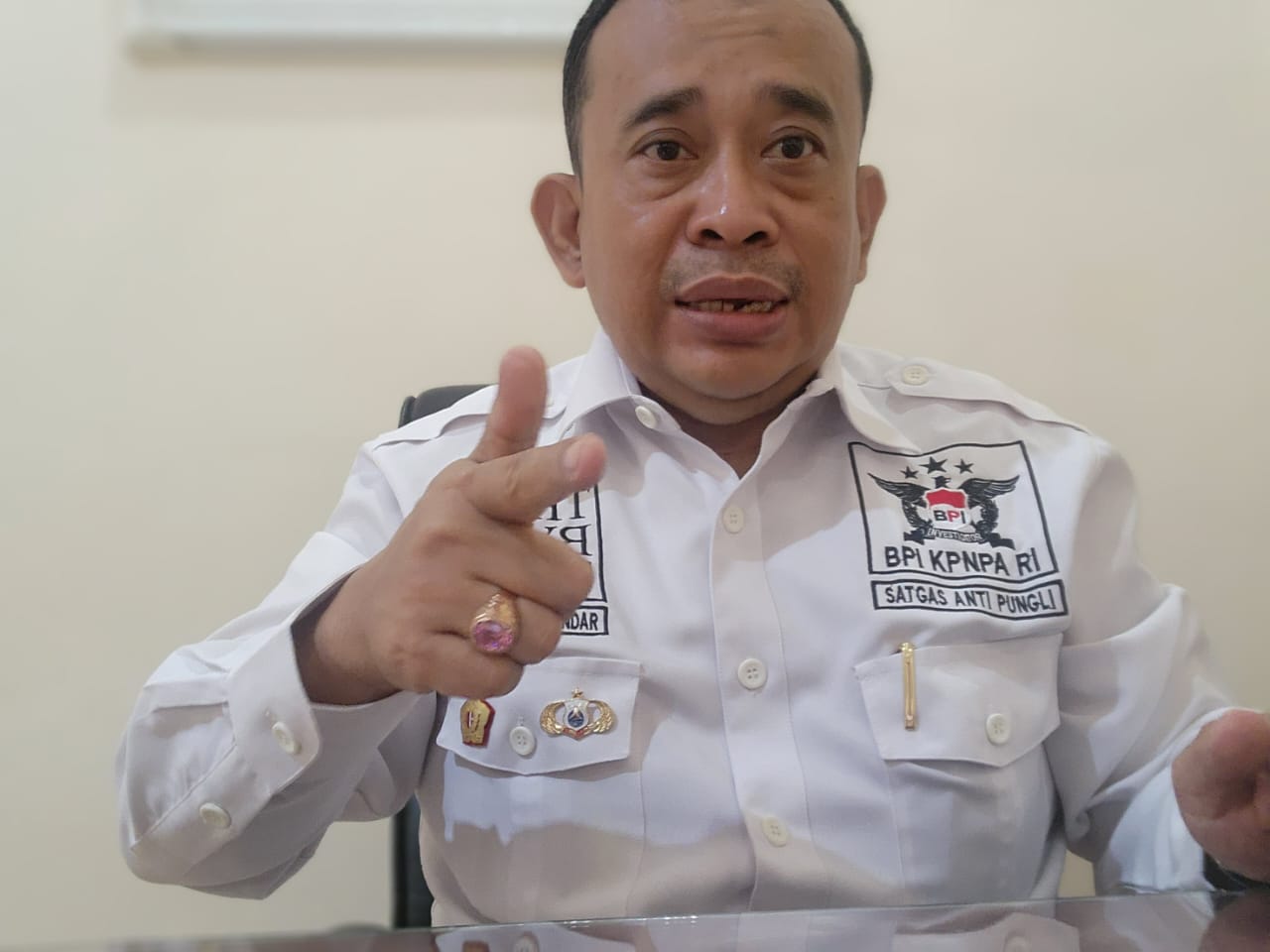 Ket foto : Ketua BPI KPNPA RI Drs. Tubagus Rahmad Sukendar